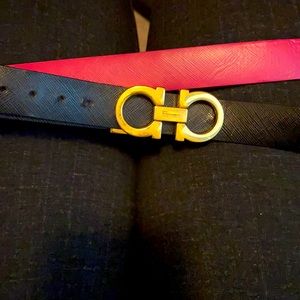 Women Ferragamo reversible belt